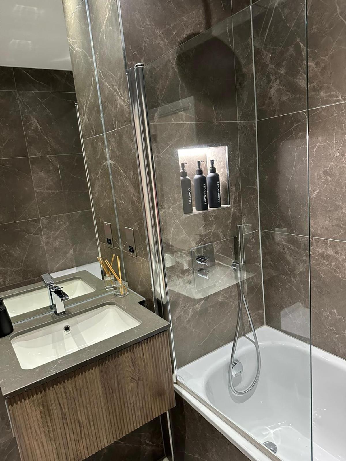 Richardson Deluxe Apartments - 3 Bed Londyn Zewnętrze zdjęcie